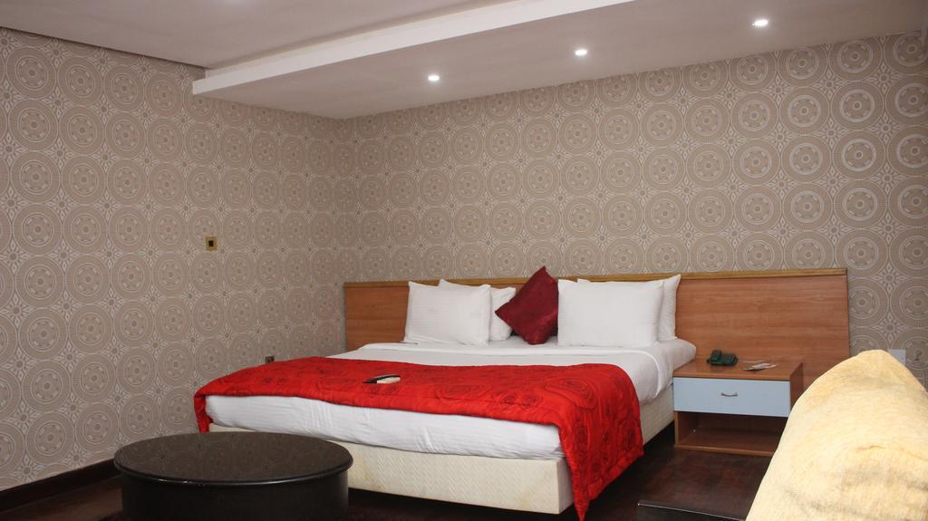 Pelican Hotel Lekki Bagian luar foto